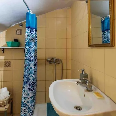 Contessa Stamy Apartment *